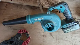 マキタ 充電式ブロワ UB185DZ 本体のみ